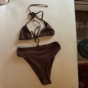 SKIMS Triangle Mid Waisted Bikini in Cocoa
